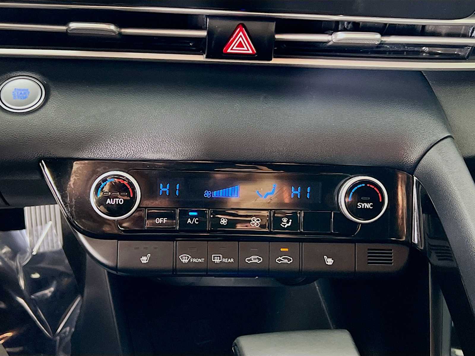 2022 Hyundai Elantra SEL - Photo 15