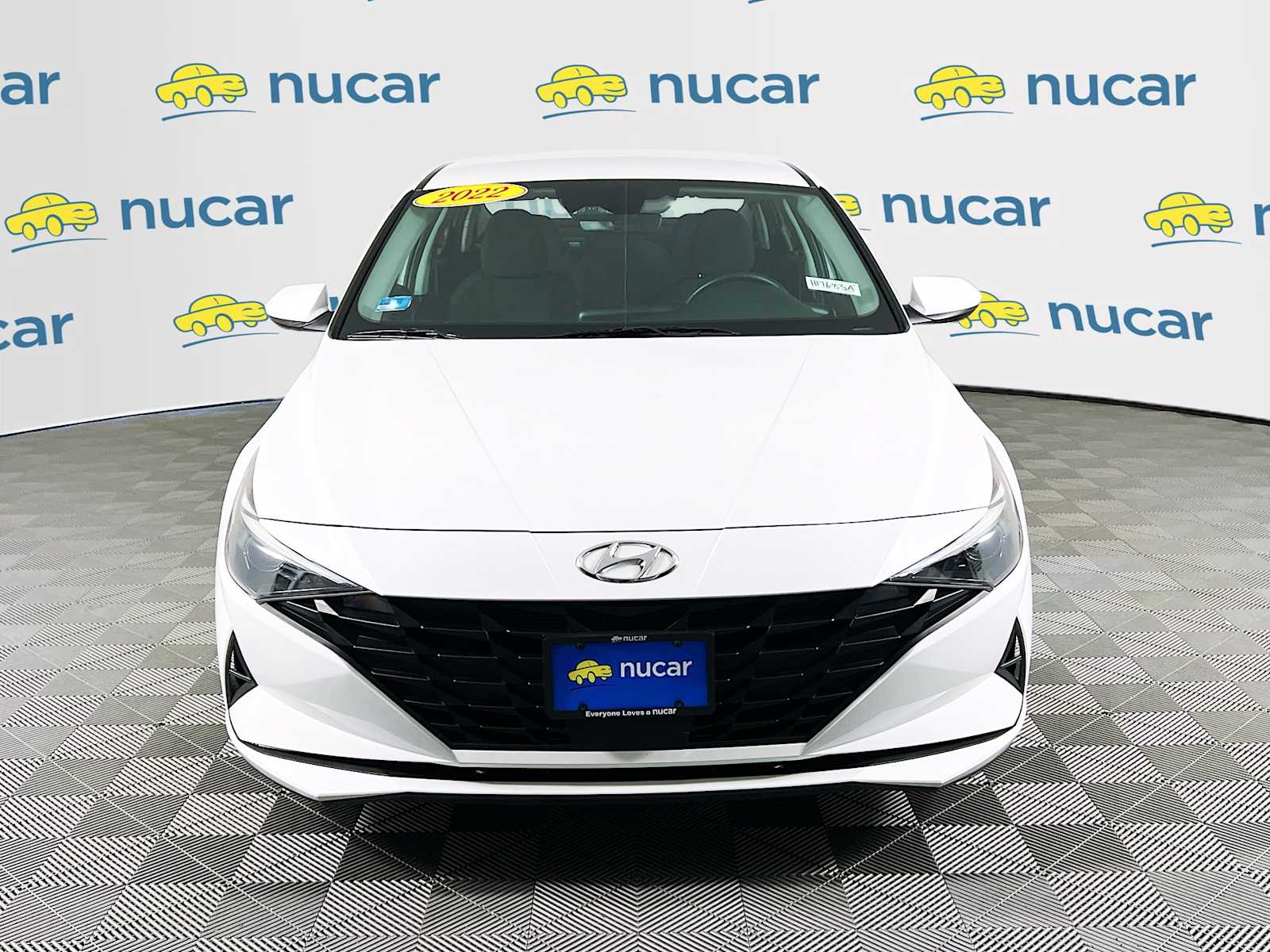 2022 Hyundai Elantra SEL - Photo 2
