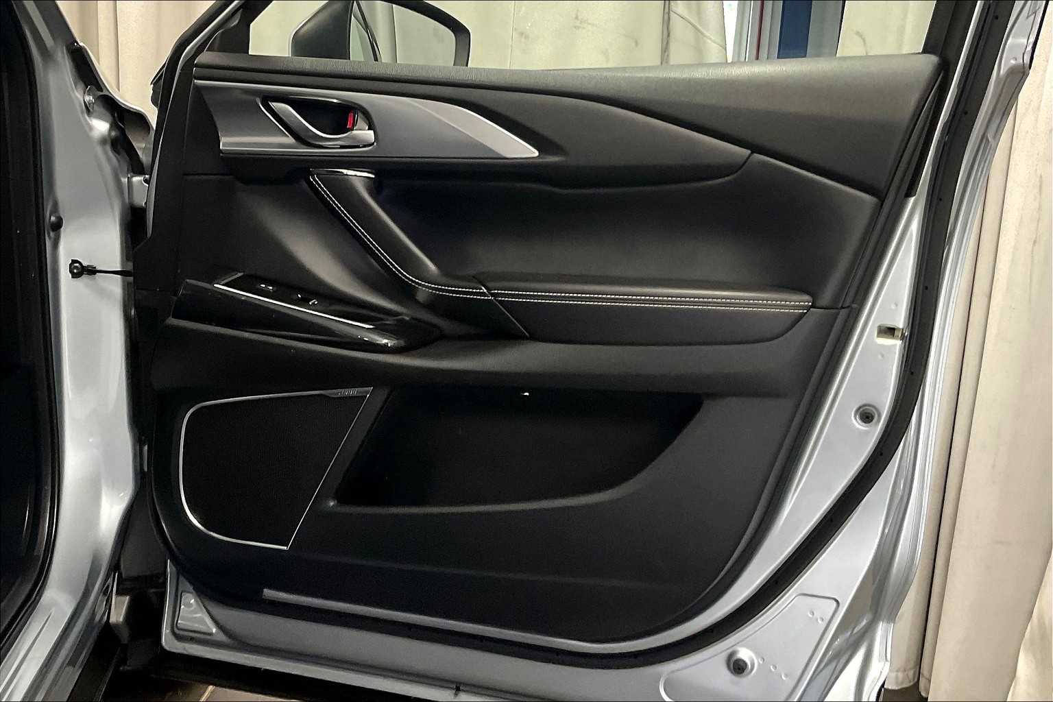 2023 Mazda CX-9 Grand Touring - Photo 12