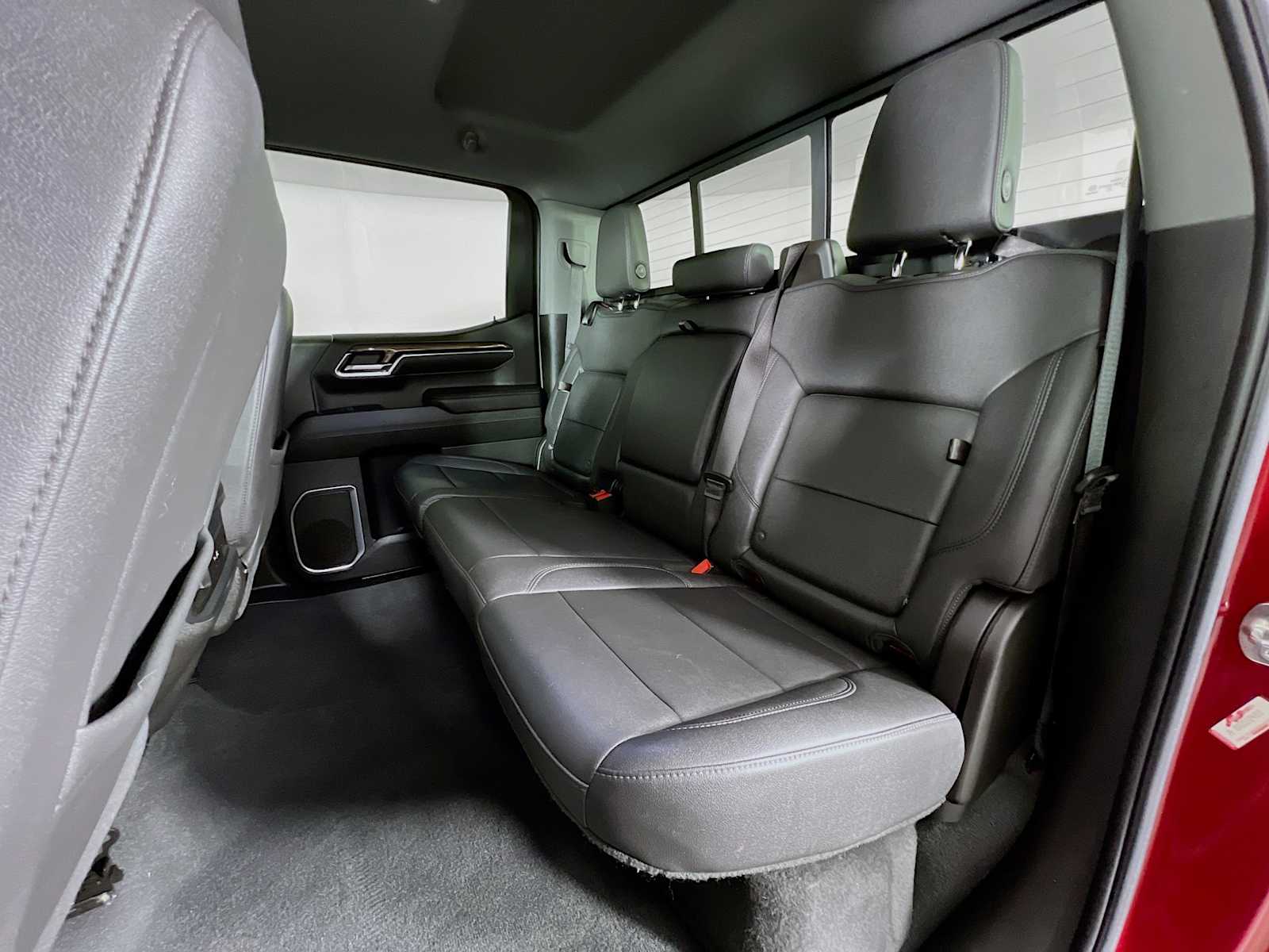 2023 Chevrolet Silverado 1500 RST - Photo 25