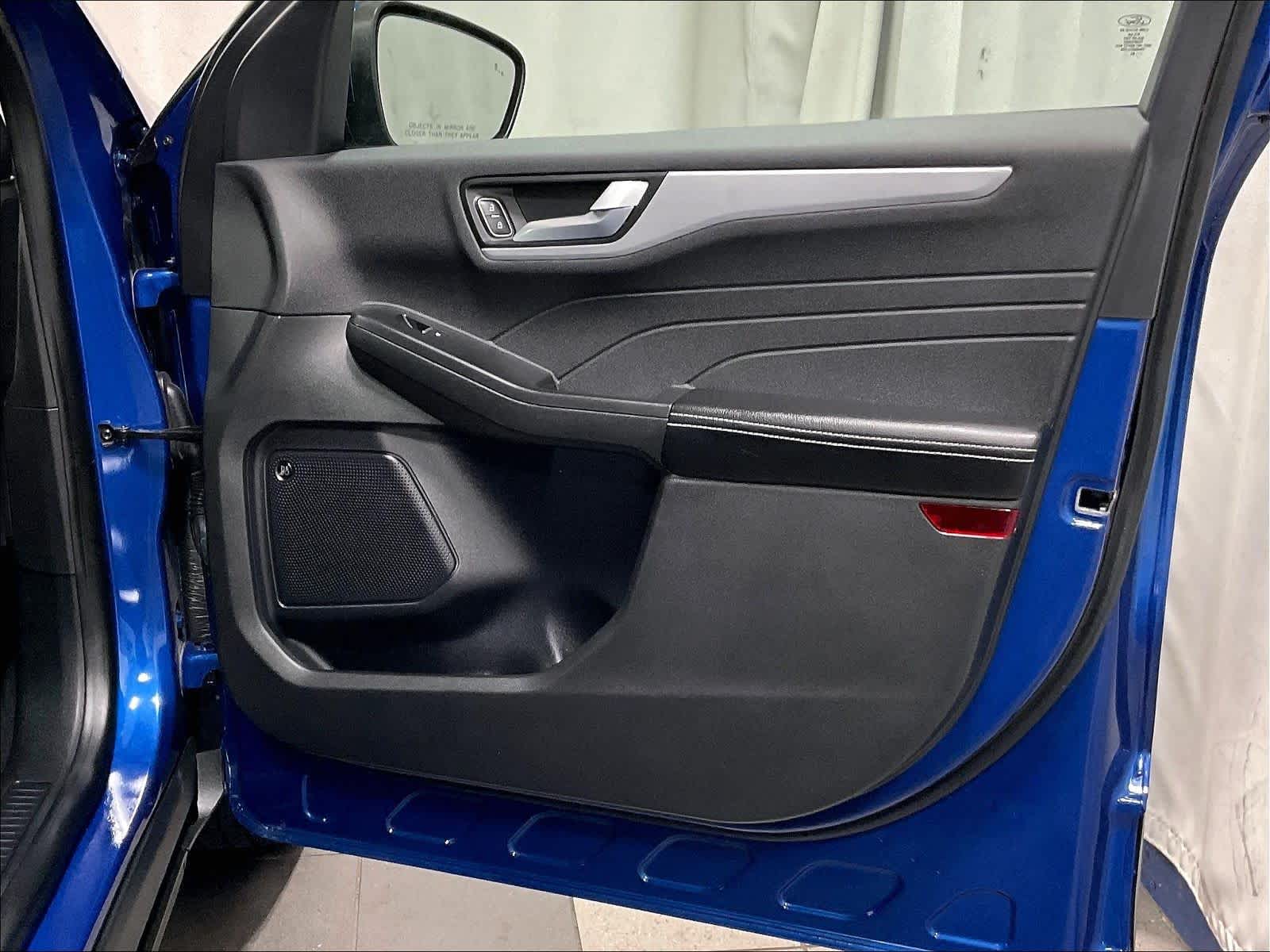 2023 Ford Escape Platinum - Photo 12