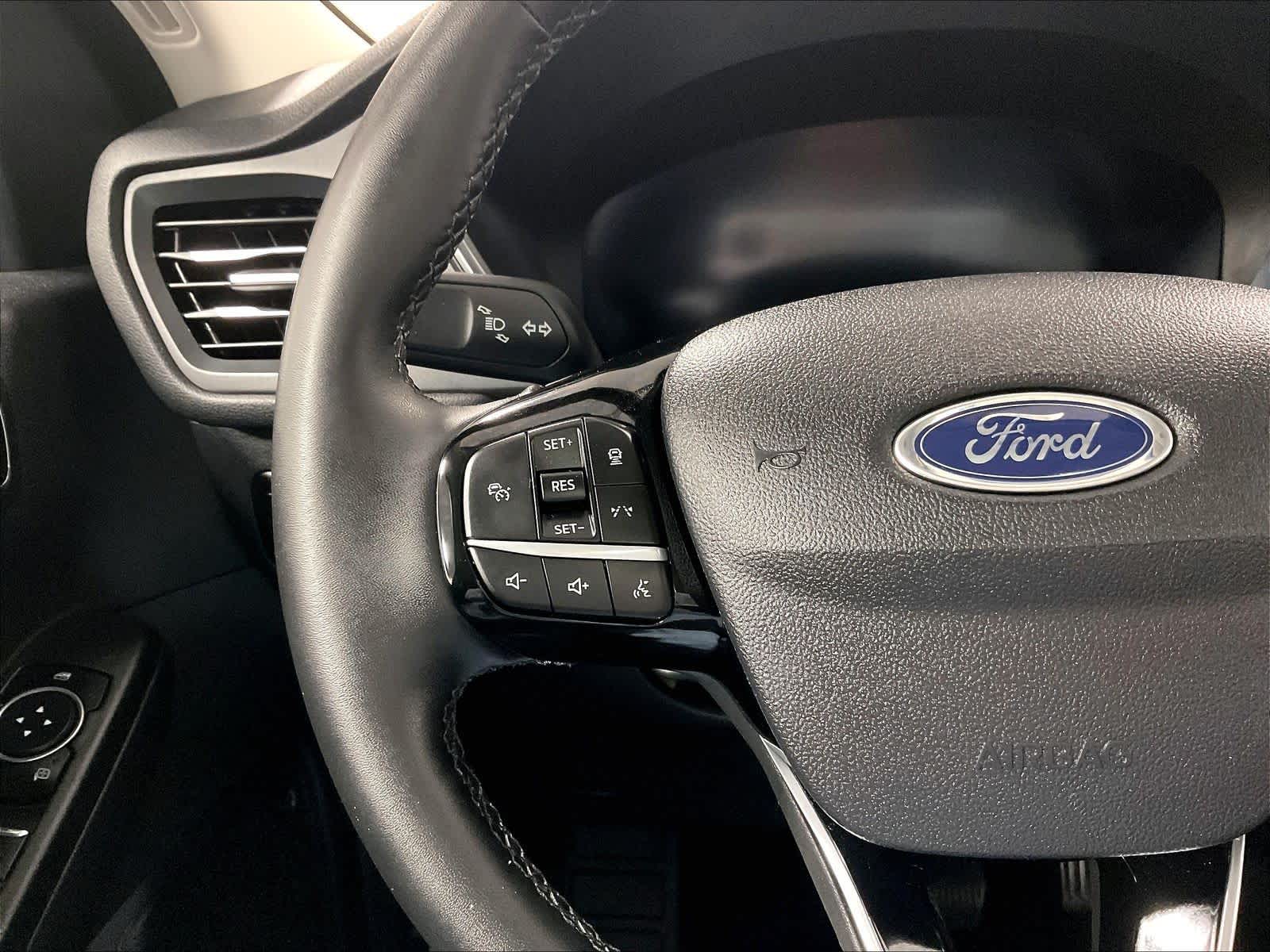 2023 Ford Escape Platinum - Photo 23