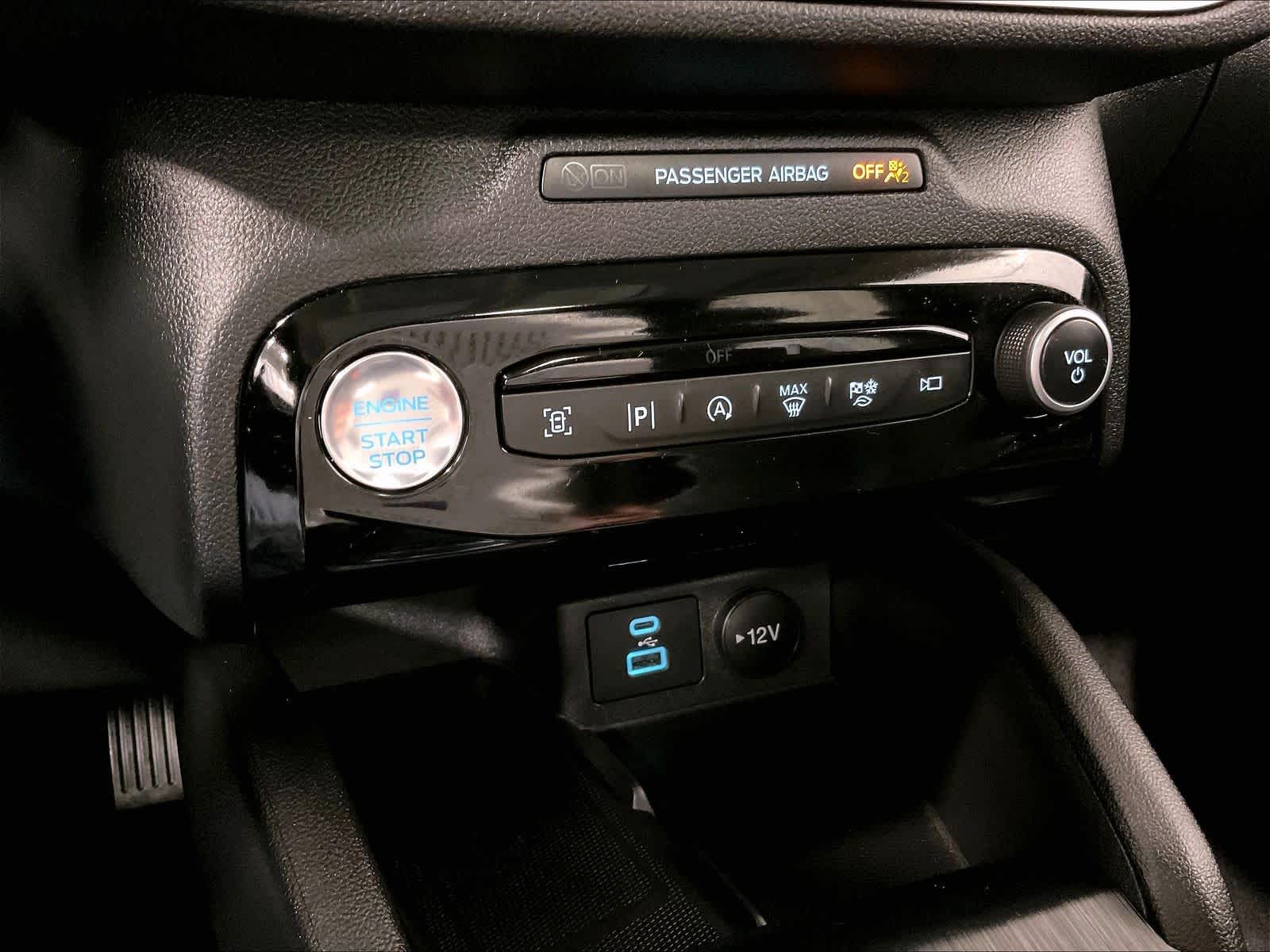 2023 Ford Escape Platinum - Photo 26