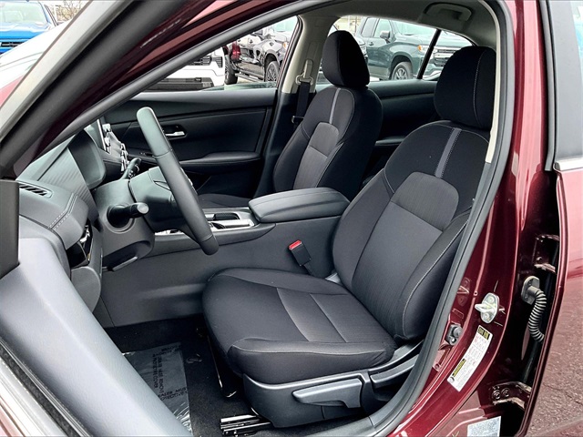 2025 Nissan Sentra SV - Photo 10