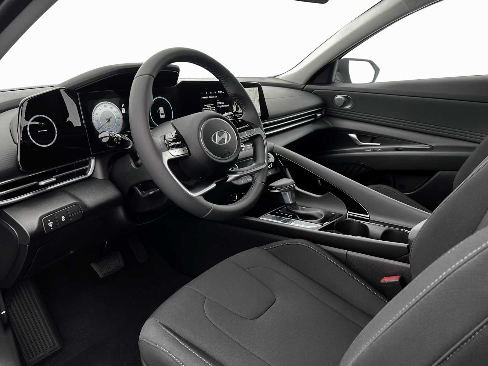 2025 Hyundai Elantra SEL Convenience - Photo 14