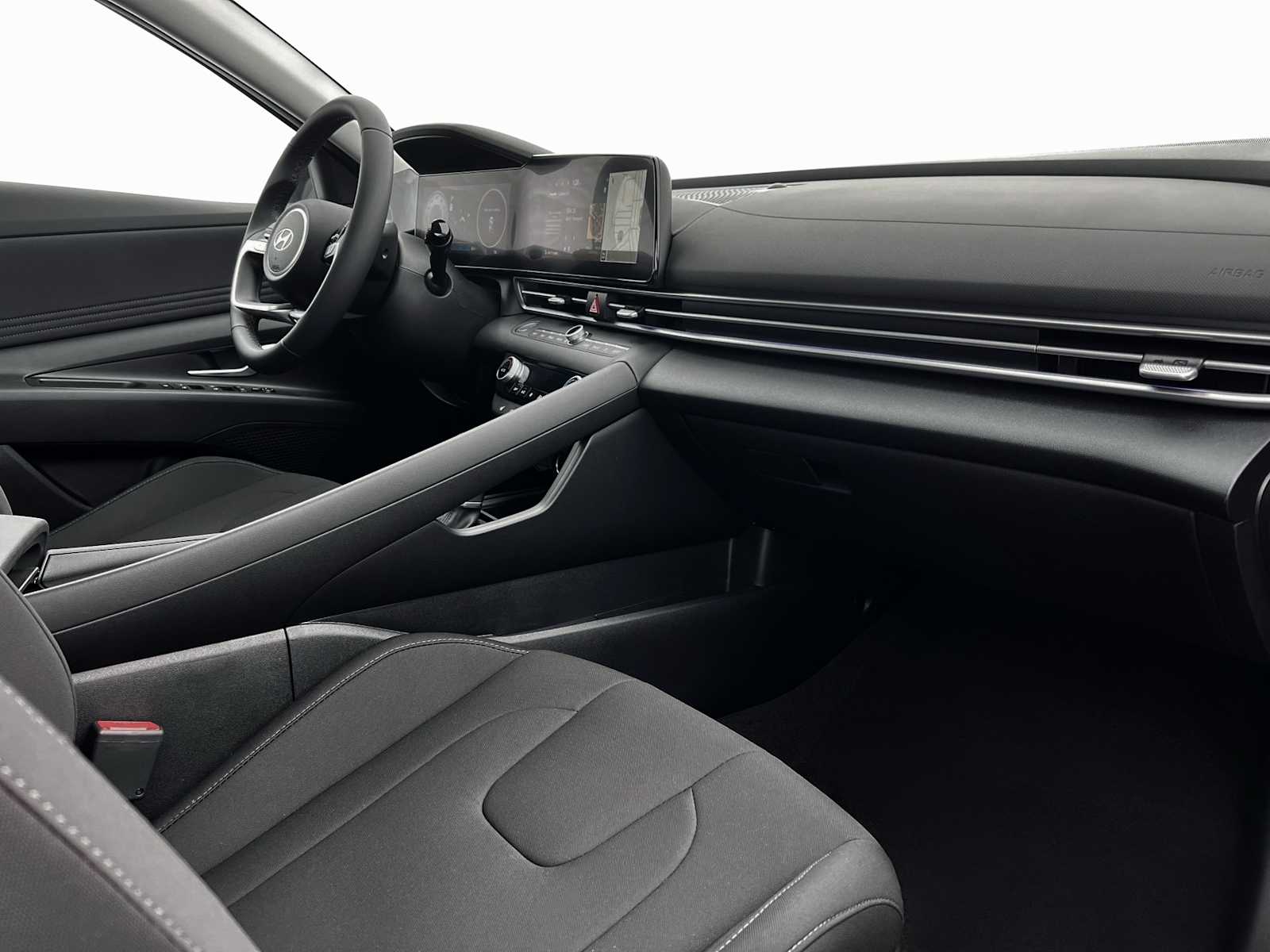 2025 Hyundai Elantra SEL Convenience - Photo 15