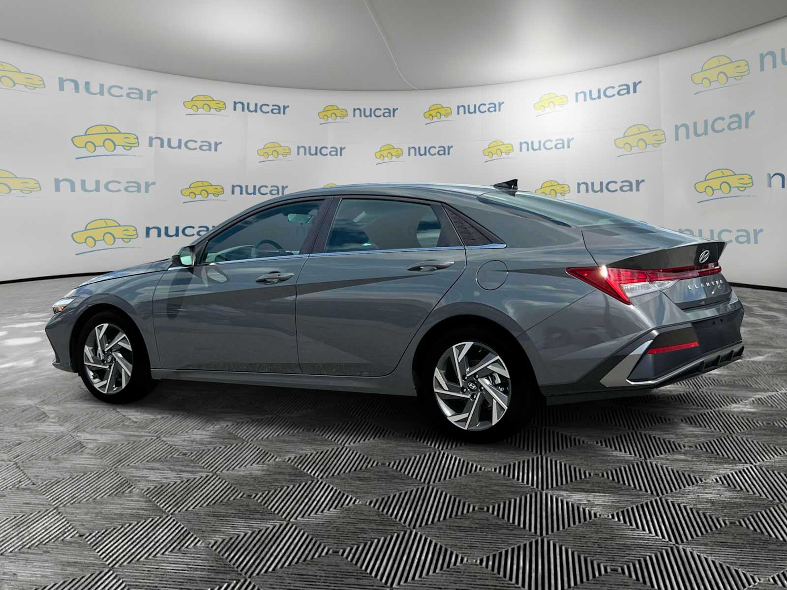 2025 Hyundai Elantra SEL Convenience - Photo 5