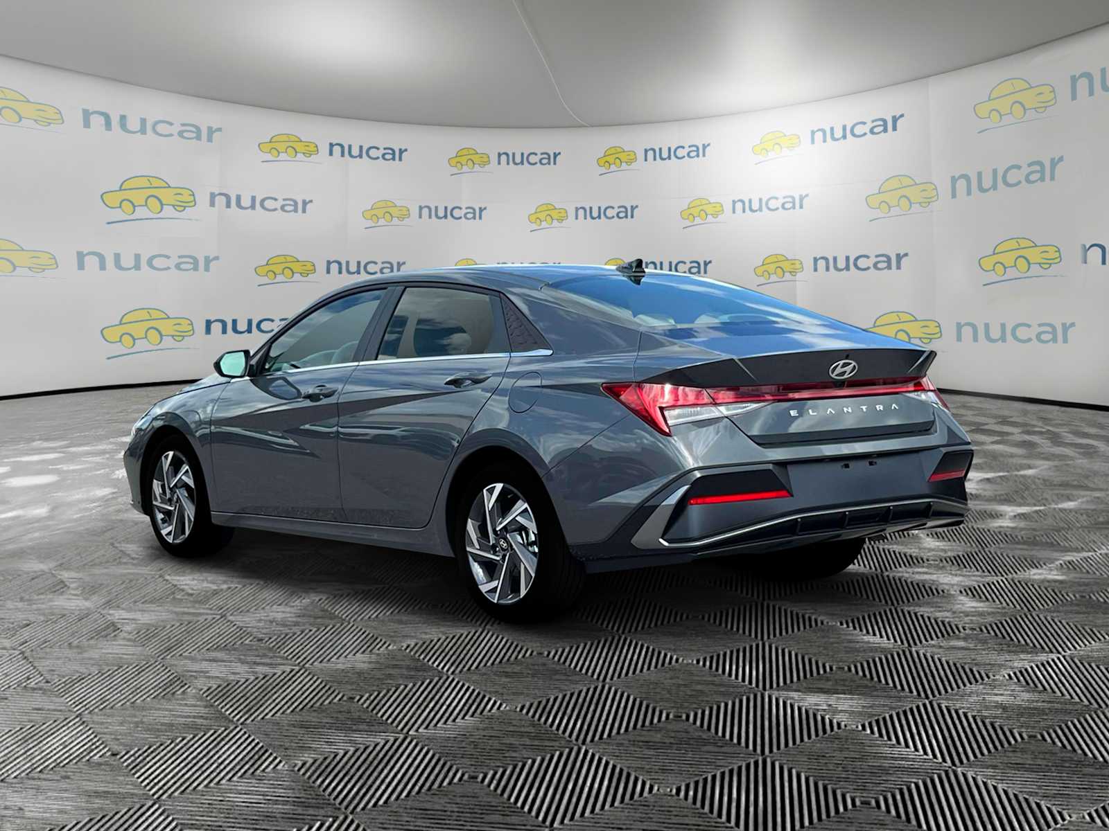 2025 Hyundai Elantra SEL Convenience - Photo 6