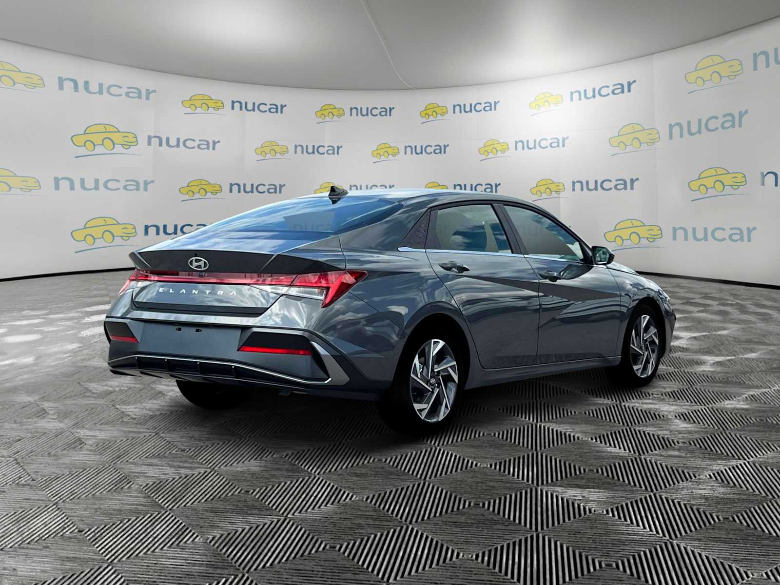 2025 Hyundai Elantra SEL Convenience - Photo 8