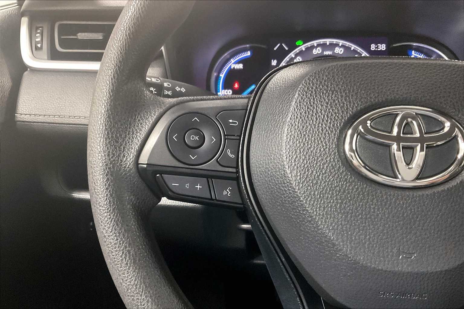 2024 Toyota RAV4 Hybrid LE - Photo 22