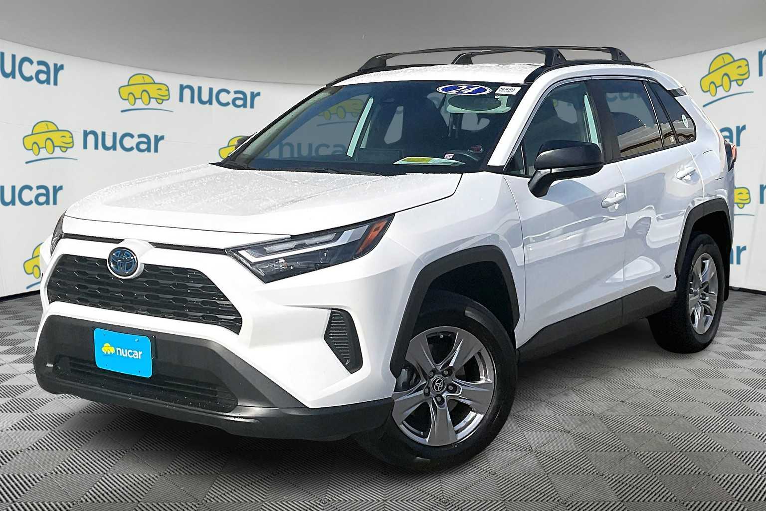 2024 Toyota RAV4 Hybrid LE - Photo 3