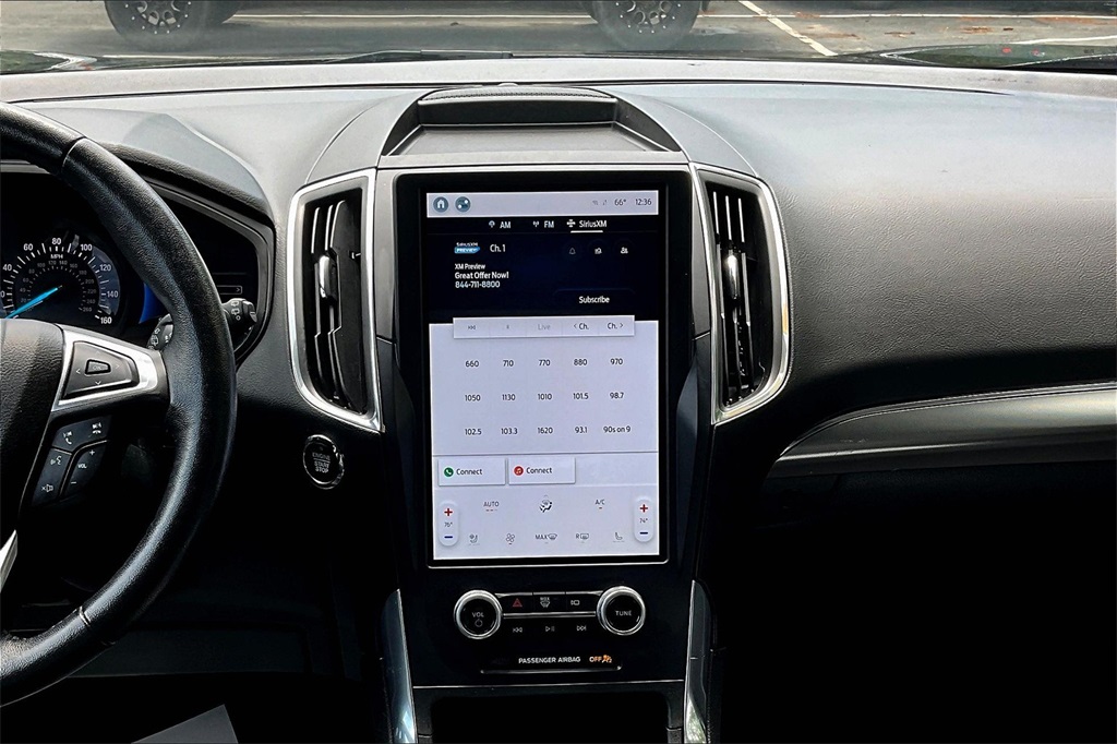 2022 Ford Edge Titanium - Photo 18