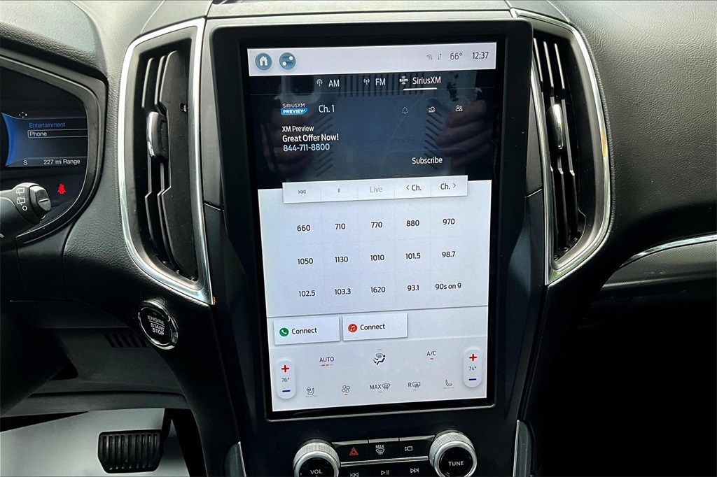 2022 Ford Edge Titanium - Photo 19