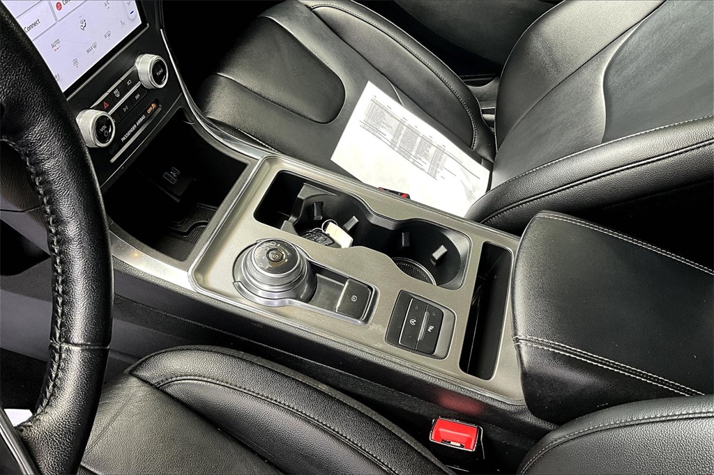 2022 Ford Edge Titanium - Photo 20