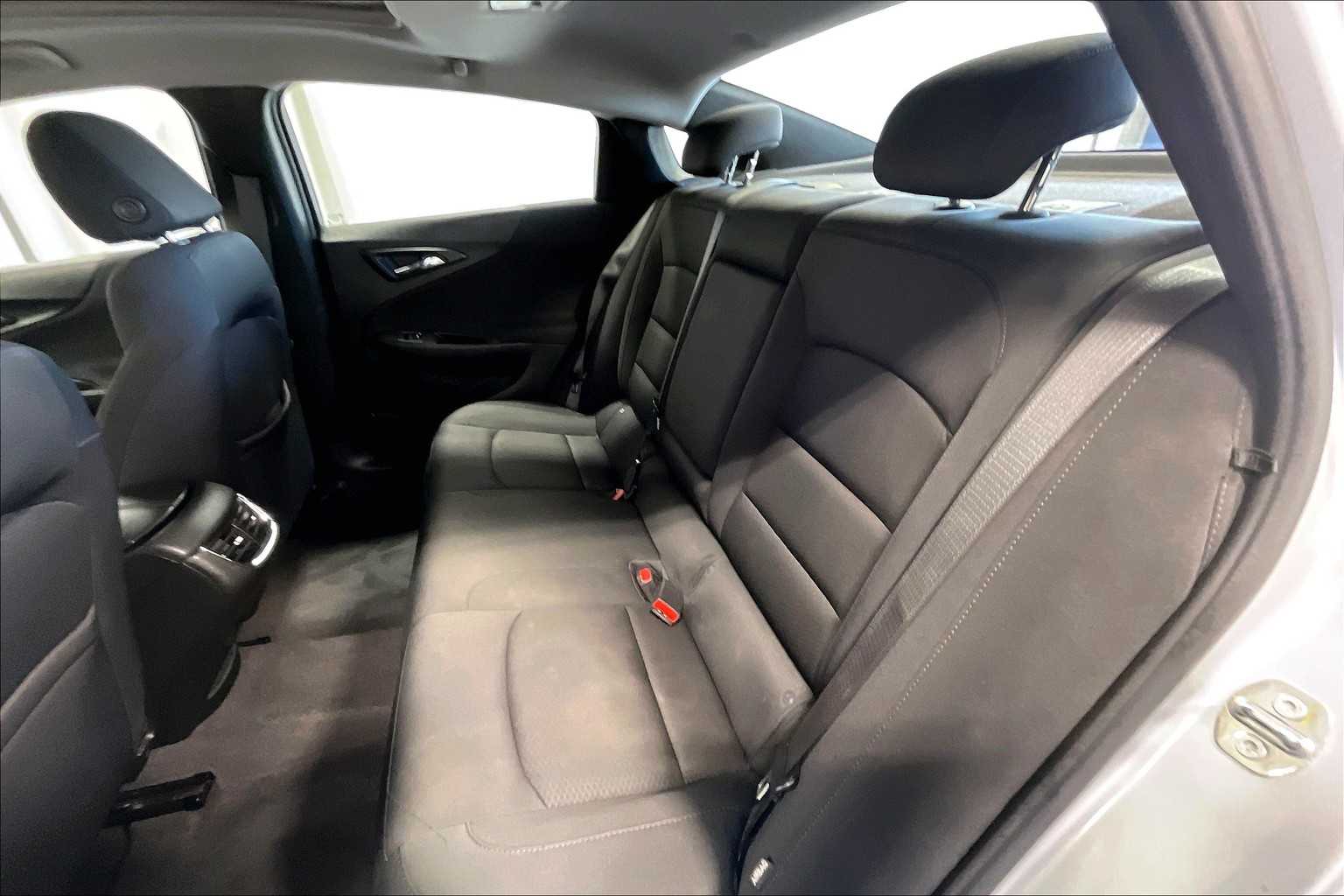 2022 Chevrolet Malibu LT - Photo 15