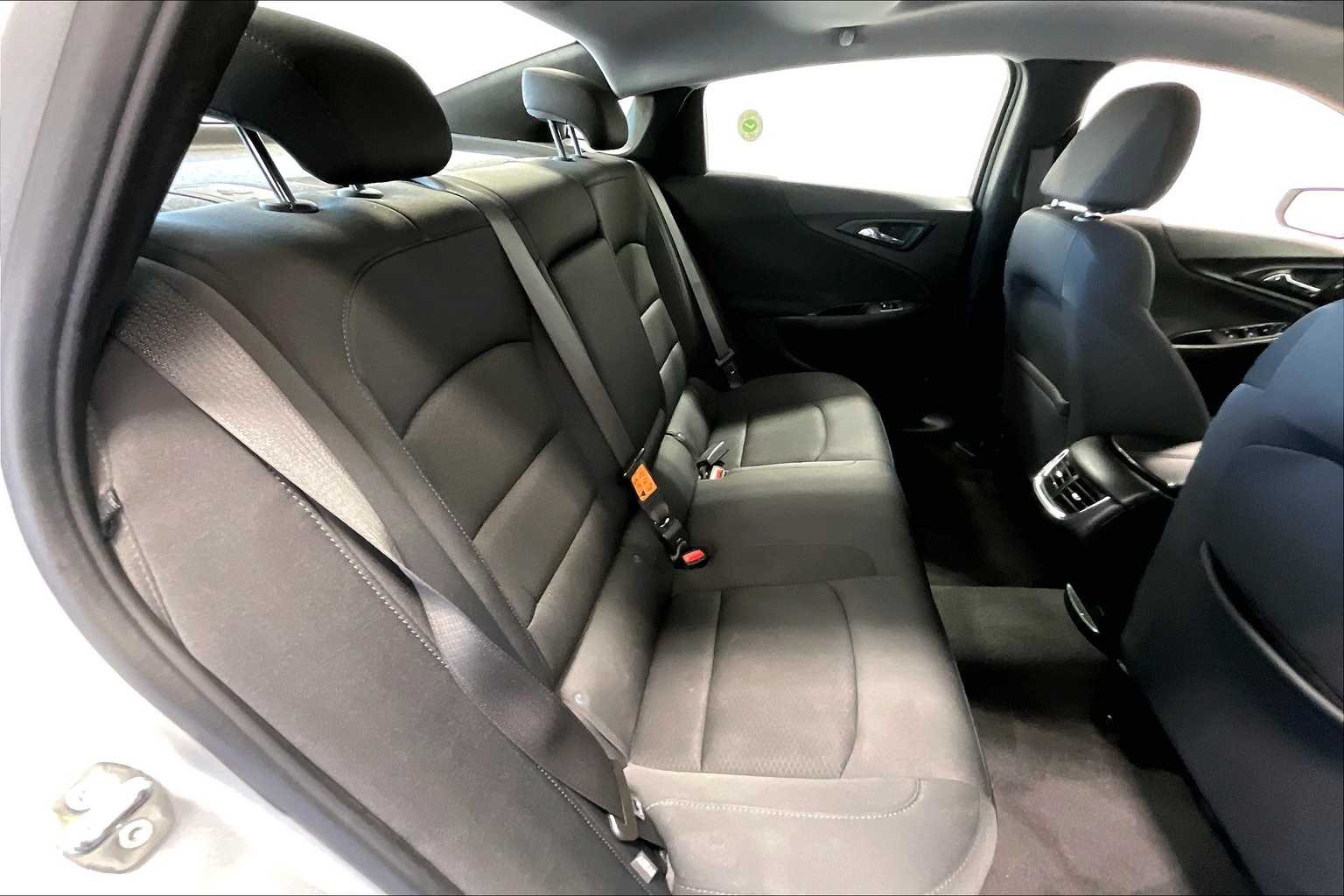 2022 Chevrolet Malibu LT - Photo 16