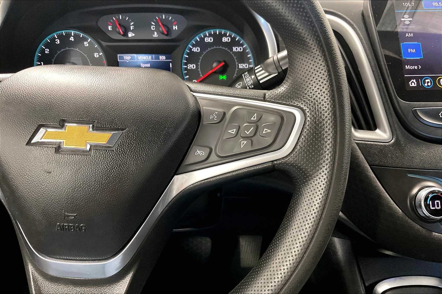 2022 Chevrolet Malibu LT - Photo 24