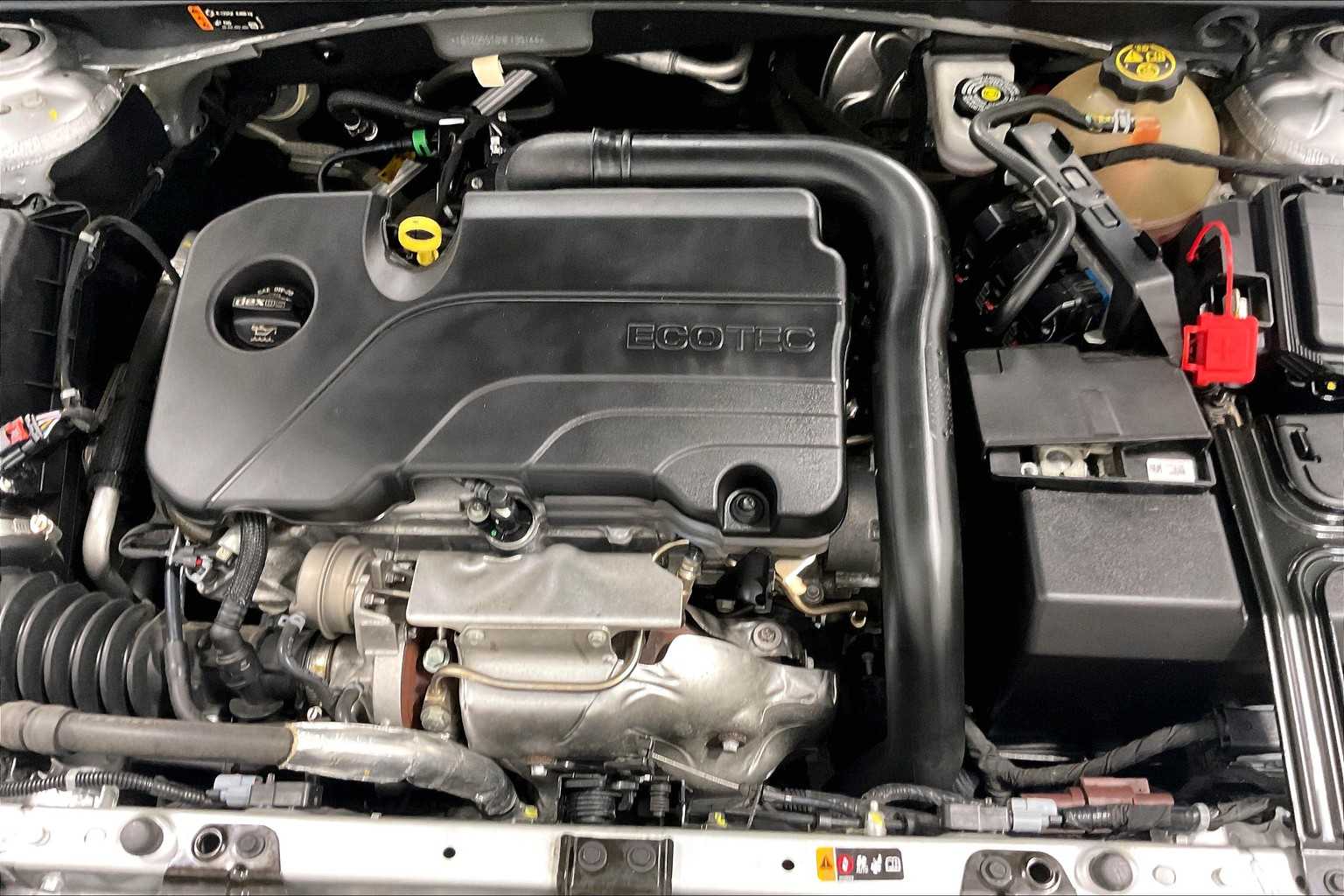 2022 Chevrolet Malibu LT - Photo 34