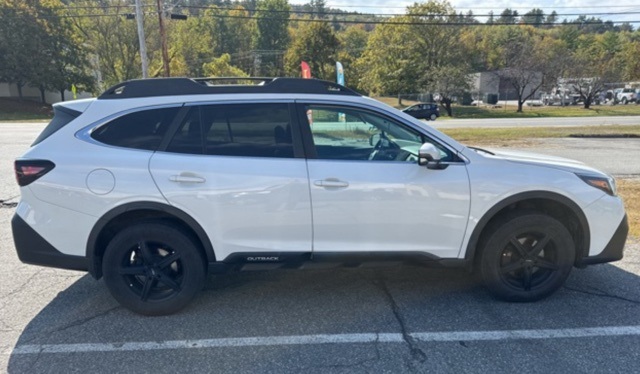 2020 Subaru Outback Premium - Photo 2