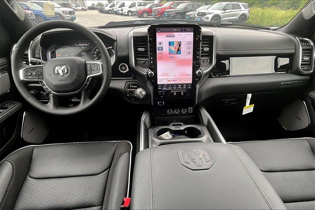 2025 Ram 1500 Laramie - Photo 12