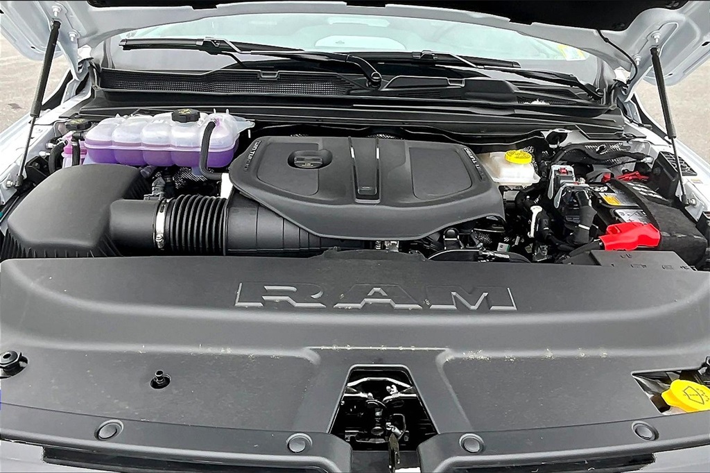 2025 Ram 1500 Laramie - Photo 16