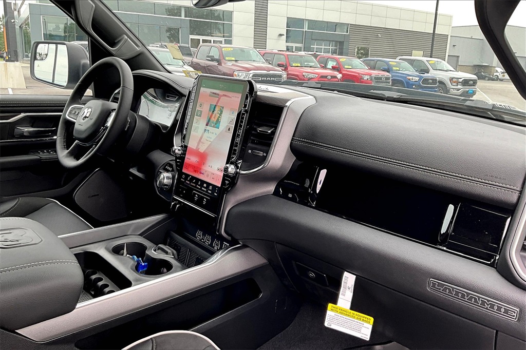 2025 Ram 1500 Laramie - Photo 10