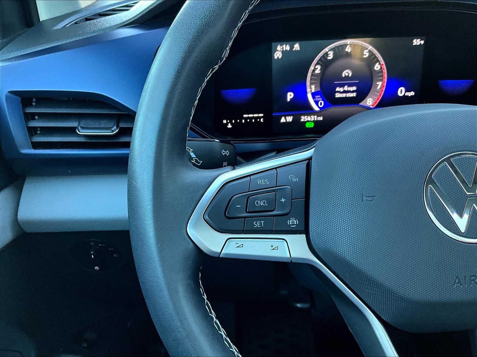 2022 Volkswagen Taos SE - Photo 23