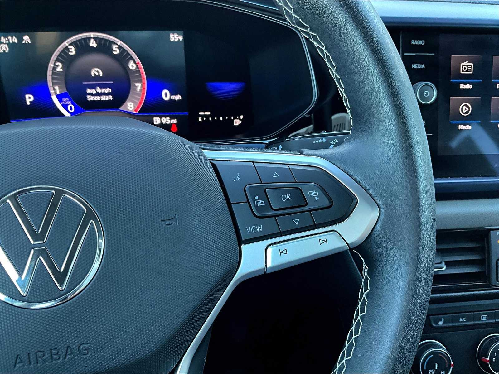 2022 Volkswagen Taos SE - Photo 24