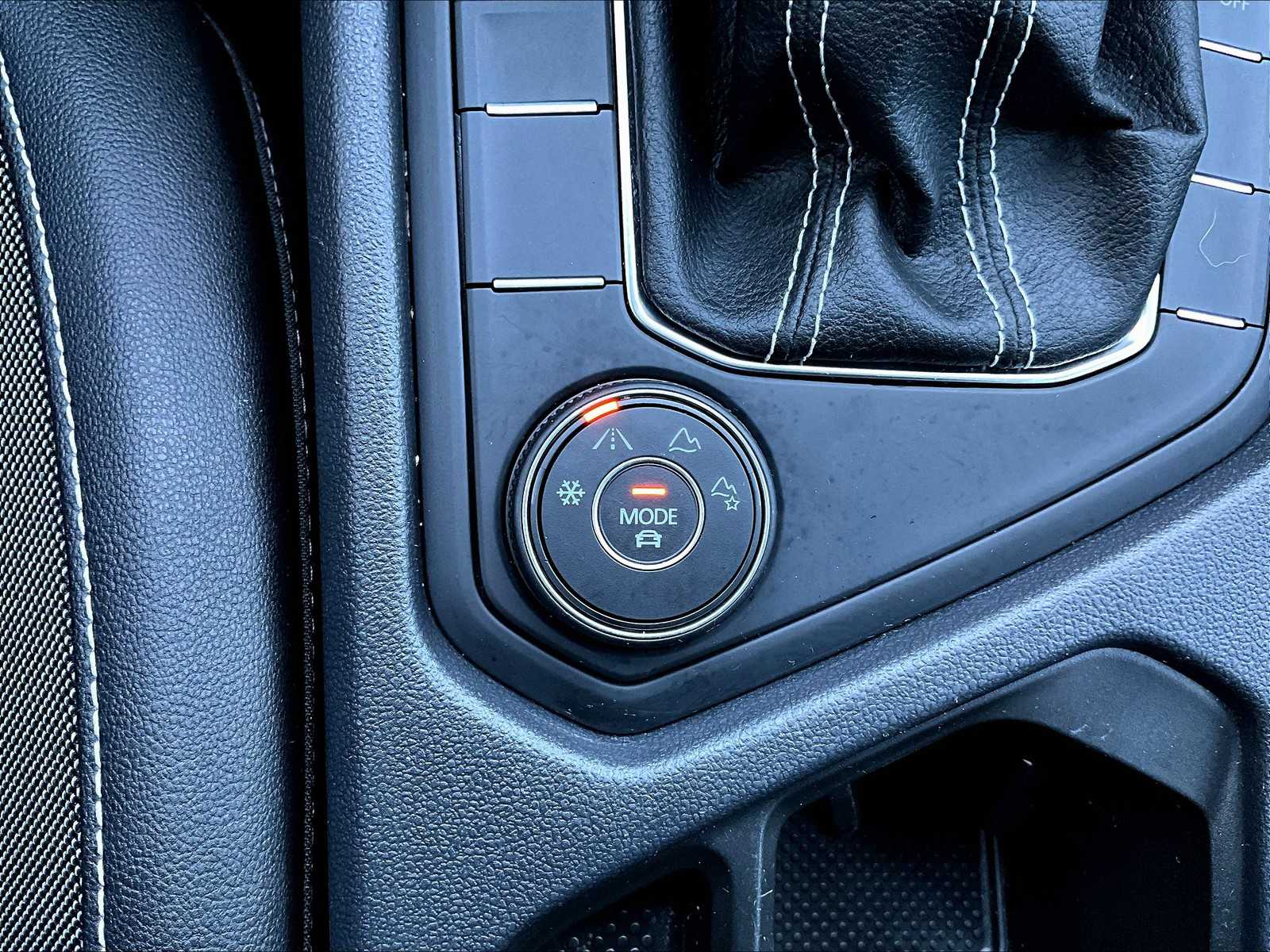 2022 Volkswagen Taos SE - Photo 27