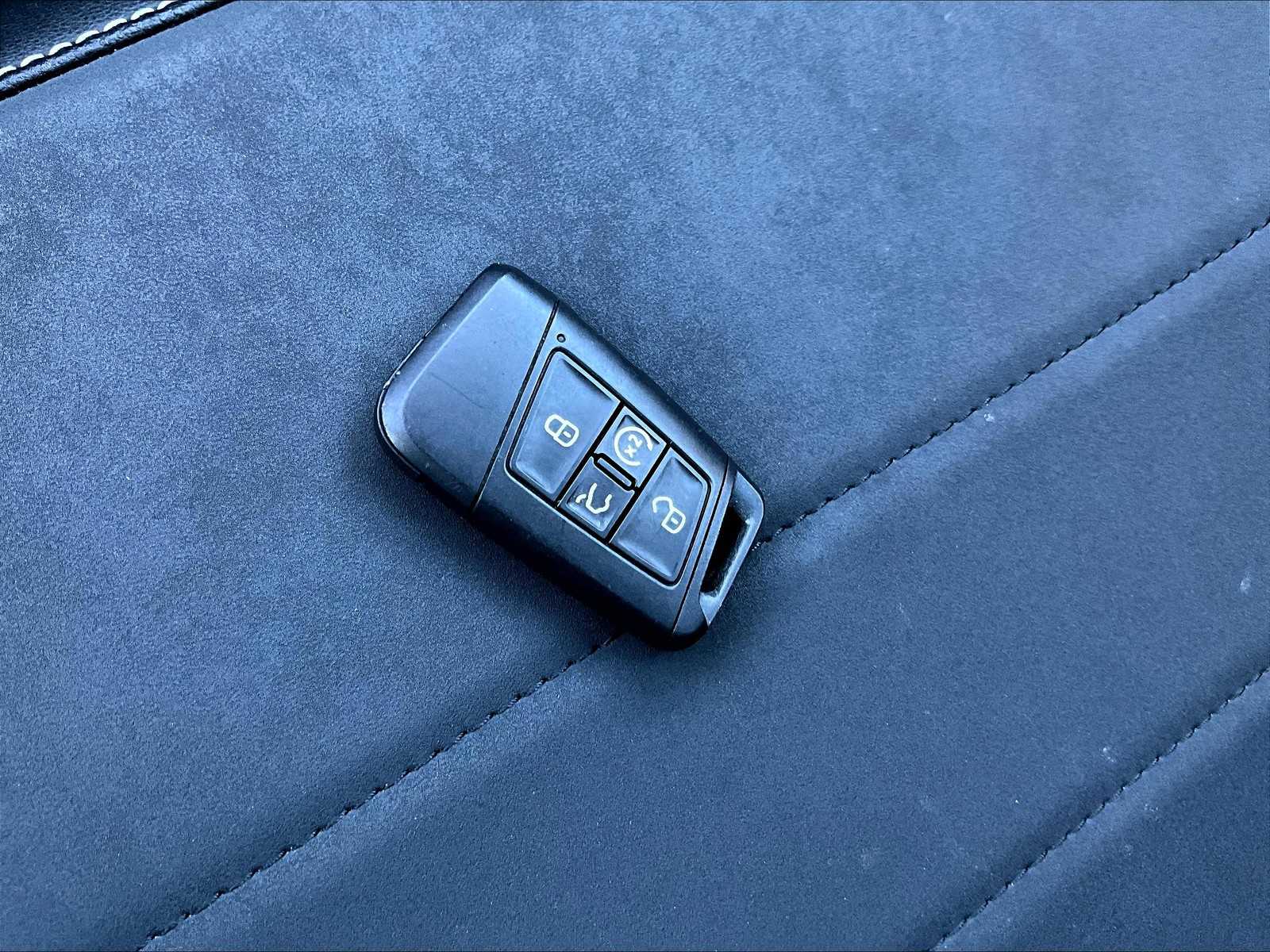 2022 Volkswagen Taos SE - Photo 30