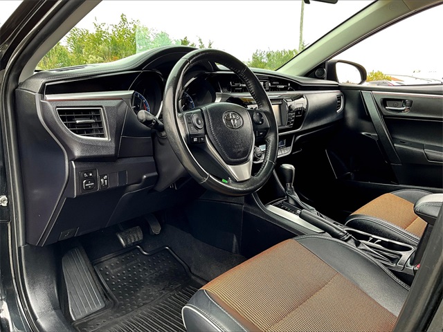 2016 Toyota Corolla S Plus - Photo 8