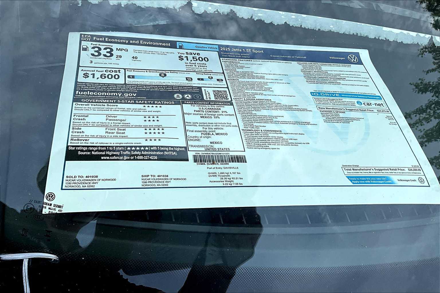 2025 Volkswagen Jetta Sport - Photo 17
