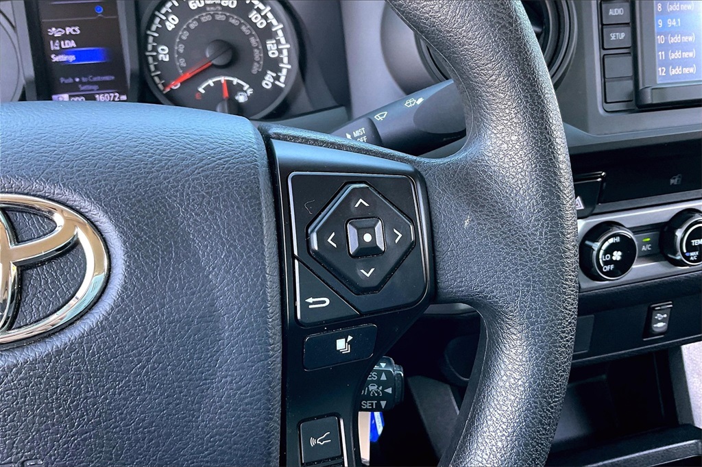 2018 Toyota Tacoma SR - Photo 22