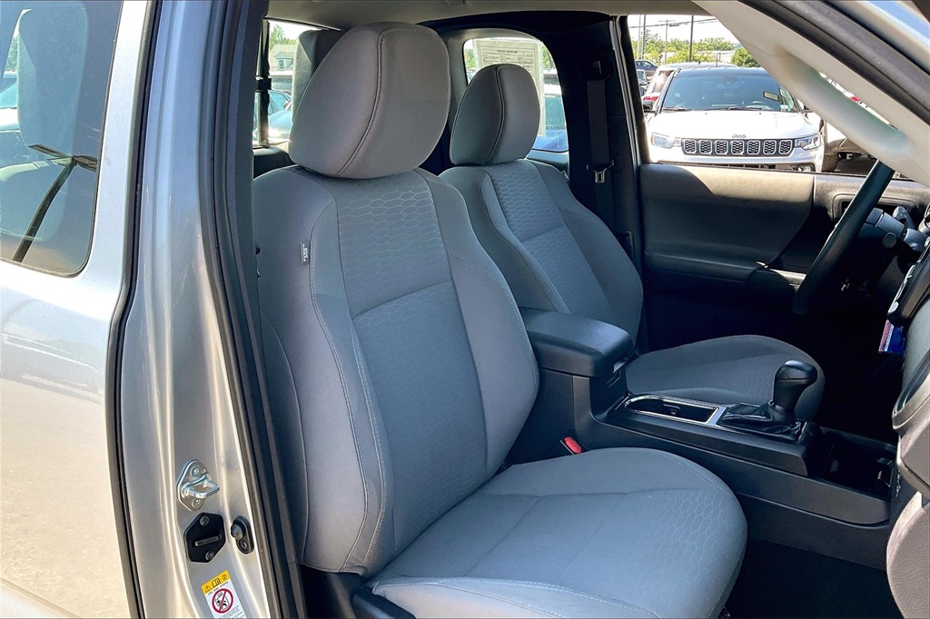 2018 Toyota Tacoma SR - Photo 10