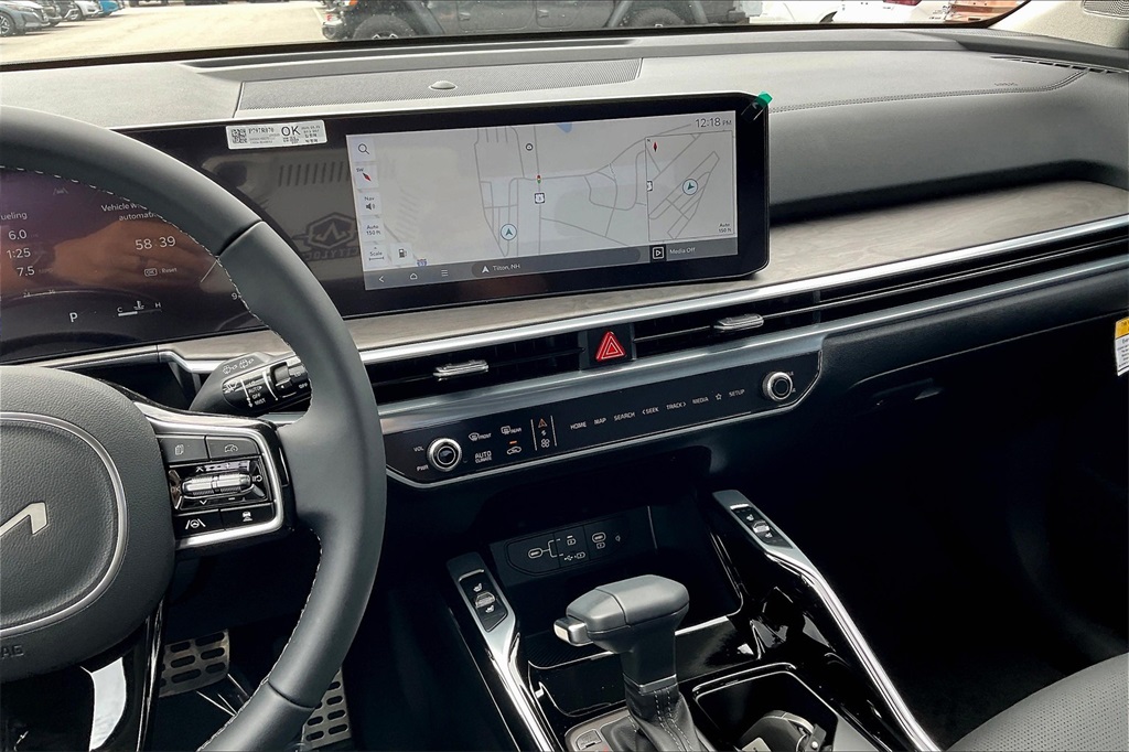 2025 Kia Sorento X-Line SX - Photo 13