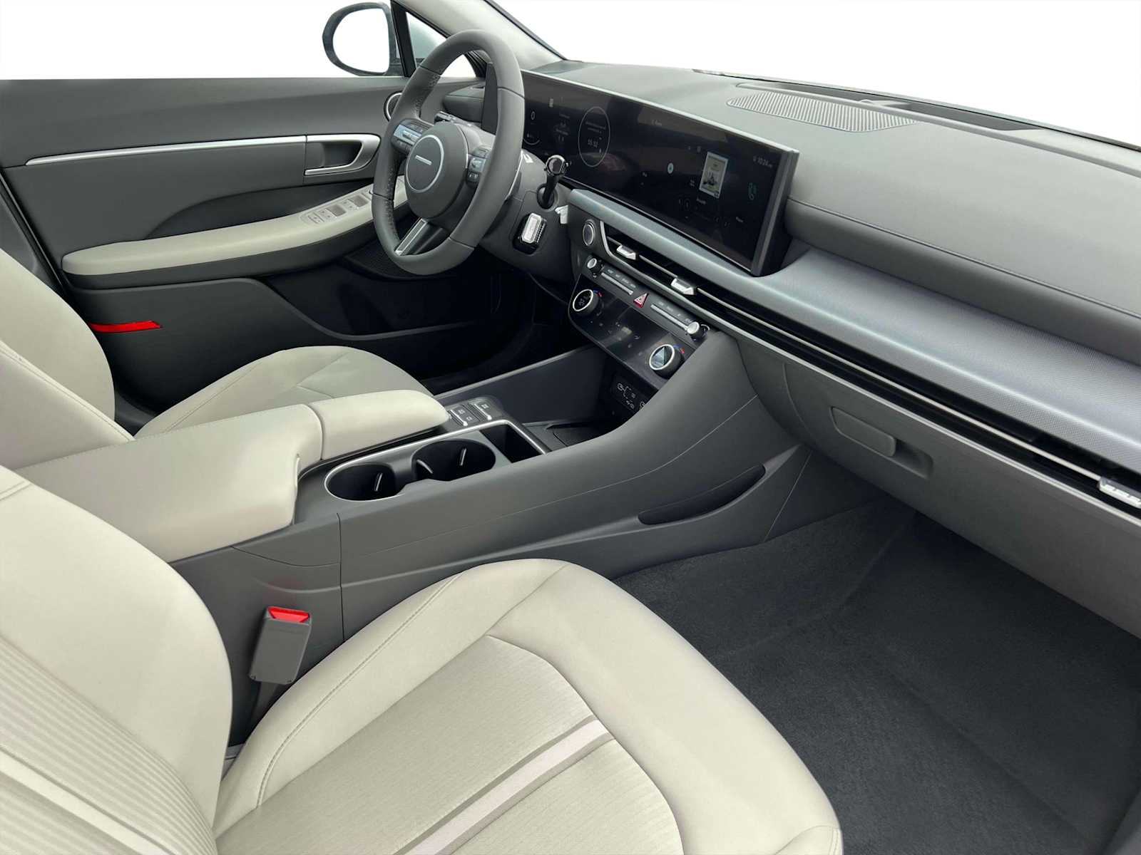 2025 Hyundai Sonata SEL - Photo 15