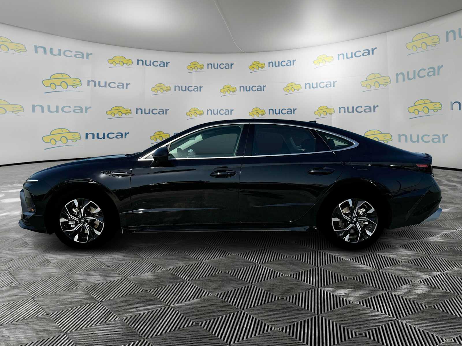 2025 Hyundai Sonata SEL - Photo 4