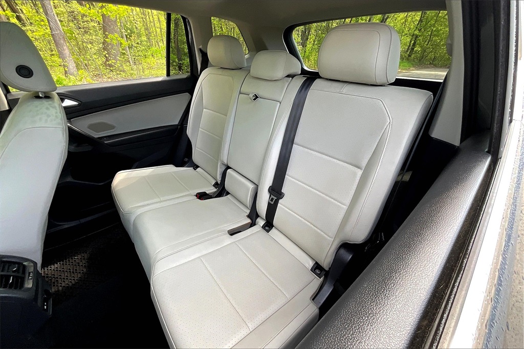 2021 Volkswagen Tiguan 2.0T SE - Photo 24