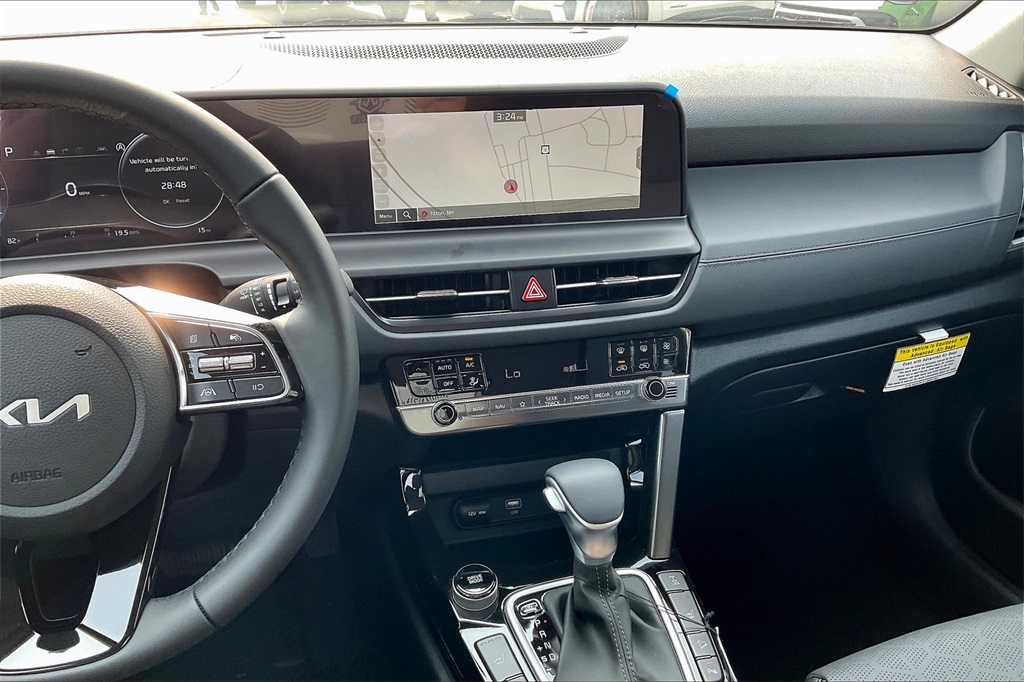 2026 Kia Seltos EX - Photo 13