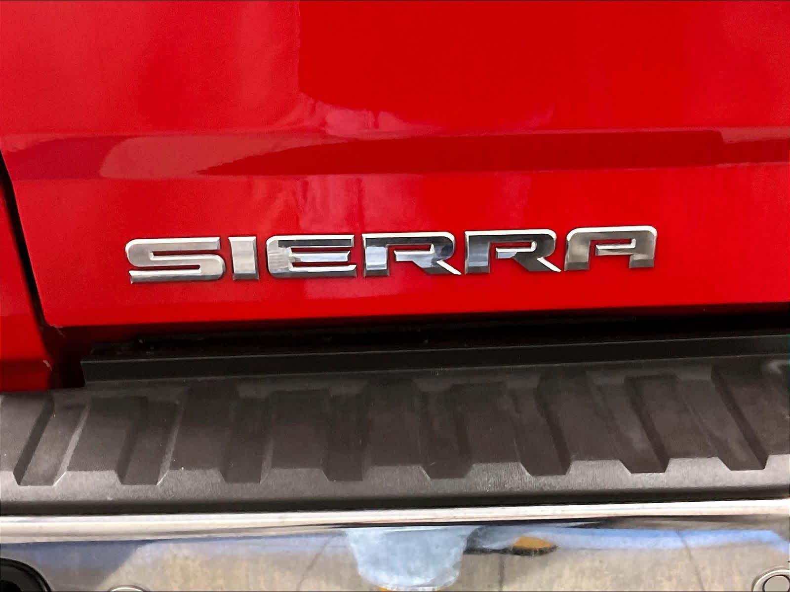 2017 GMC Sierra 1500 SLT - Photo 28