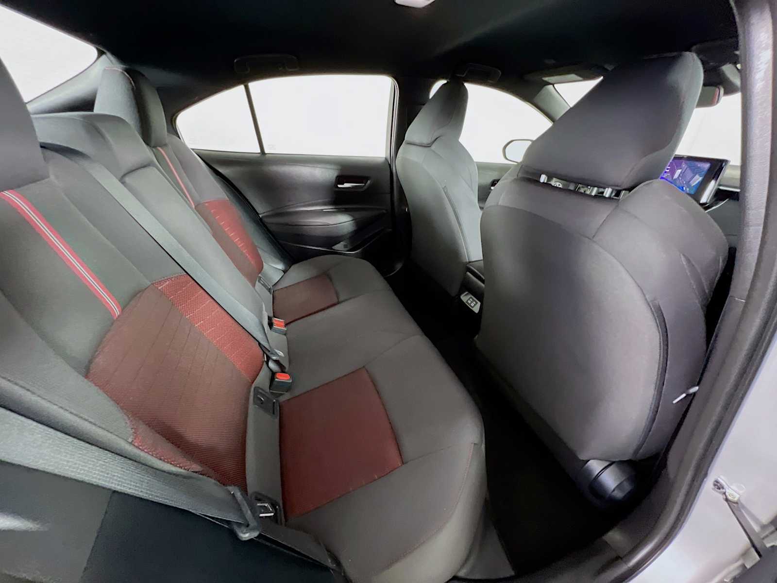 2024 Toyota Corolla SE - Photo 24