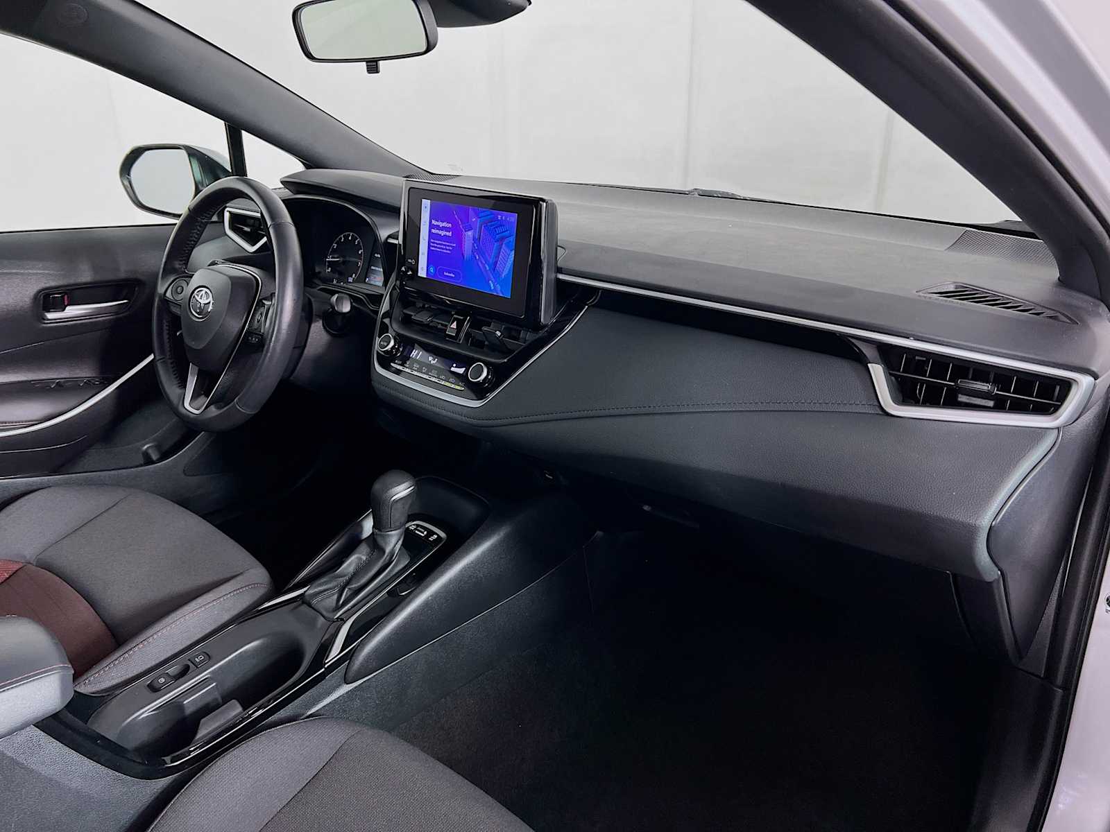 2024 Toyota Corolla SE - Photo 26