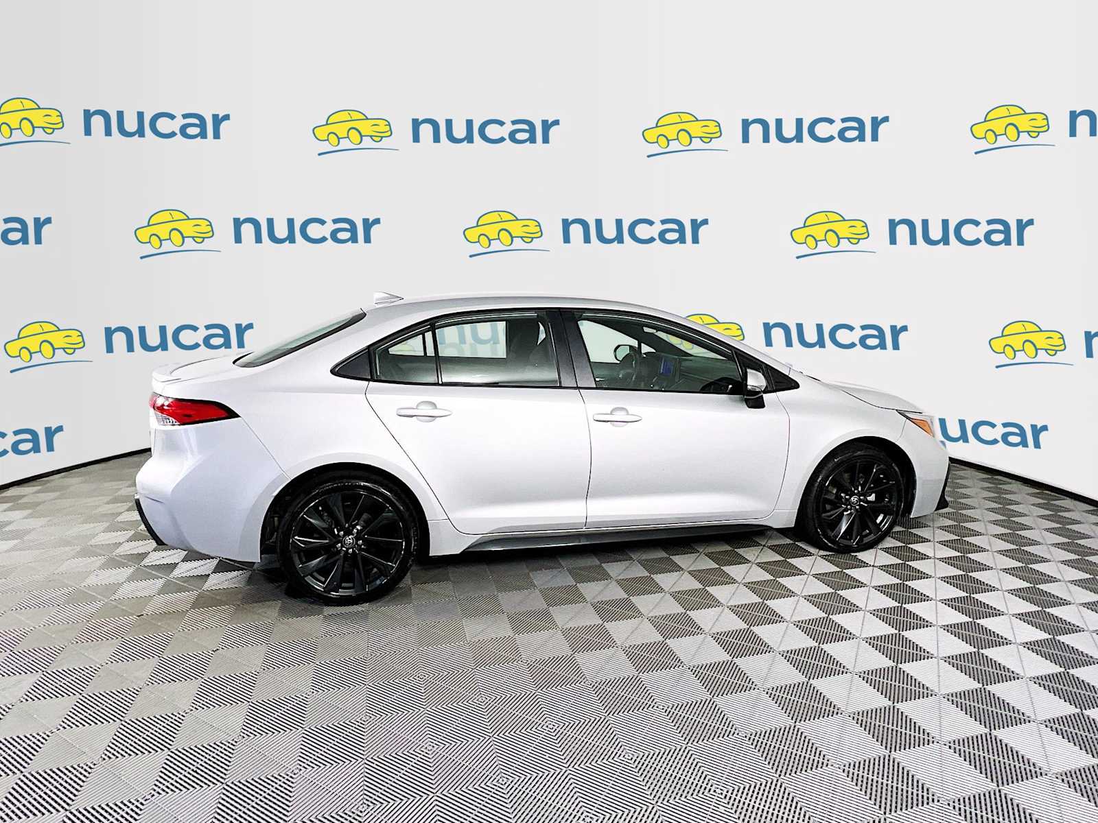 2024 Toyota Corolla SE - Photo 8