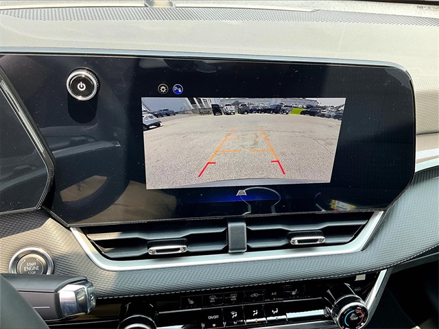 2026 Chevrolet Equinox LT - Photo 14