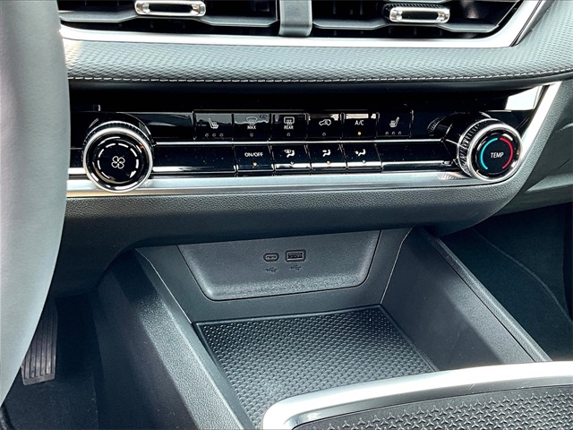 2026 Chevrolet Equinox LT - Photo 15