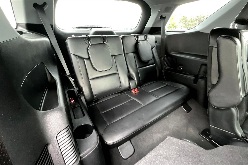 2022 Ford Explorer Limited - Photo 17