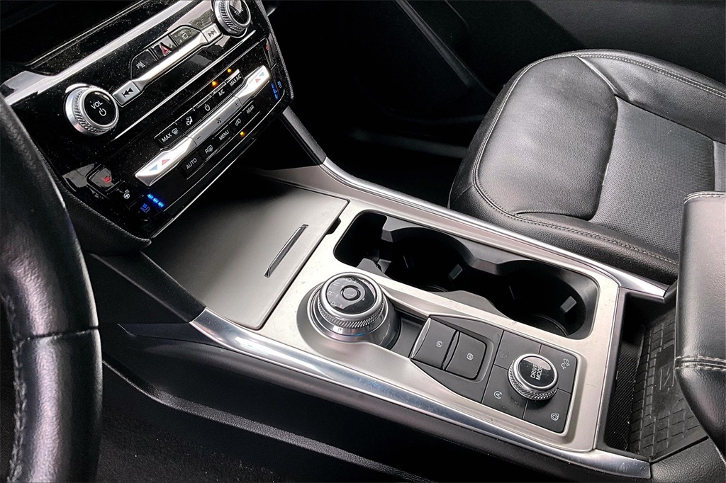 2022 Ford Explorer Limited - Photo 21