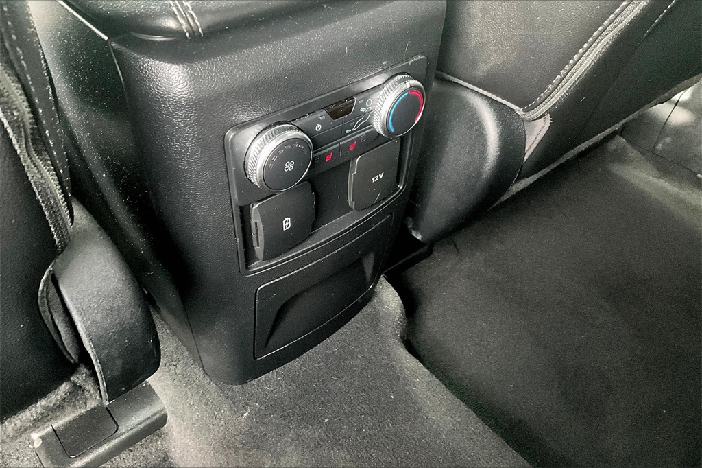 2022 Ford Explorer Limited - Photo 28
