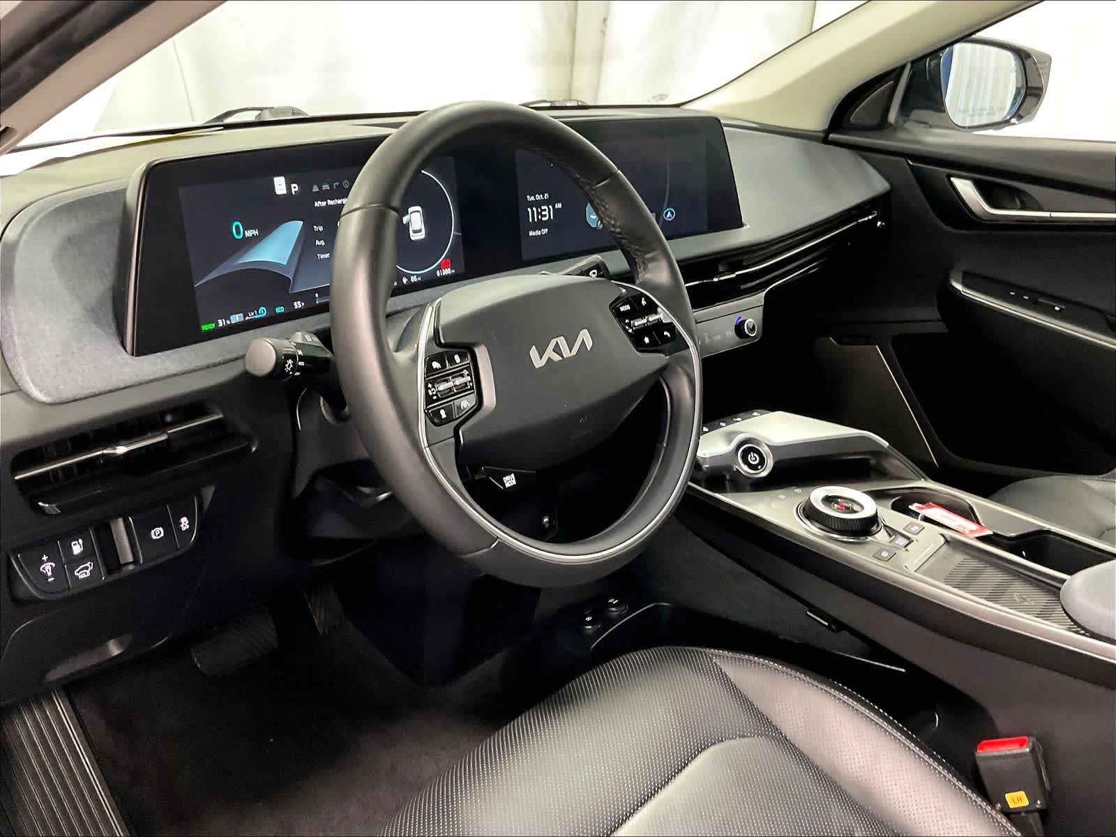 2022 Kia EV6 Wind - Photo 8