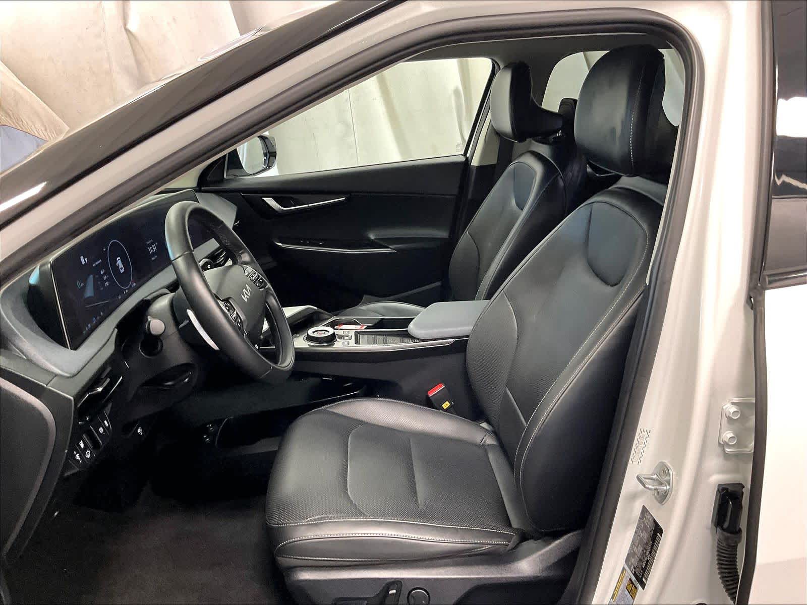 2022 Kia EV6 Wind - Photo 10